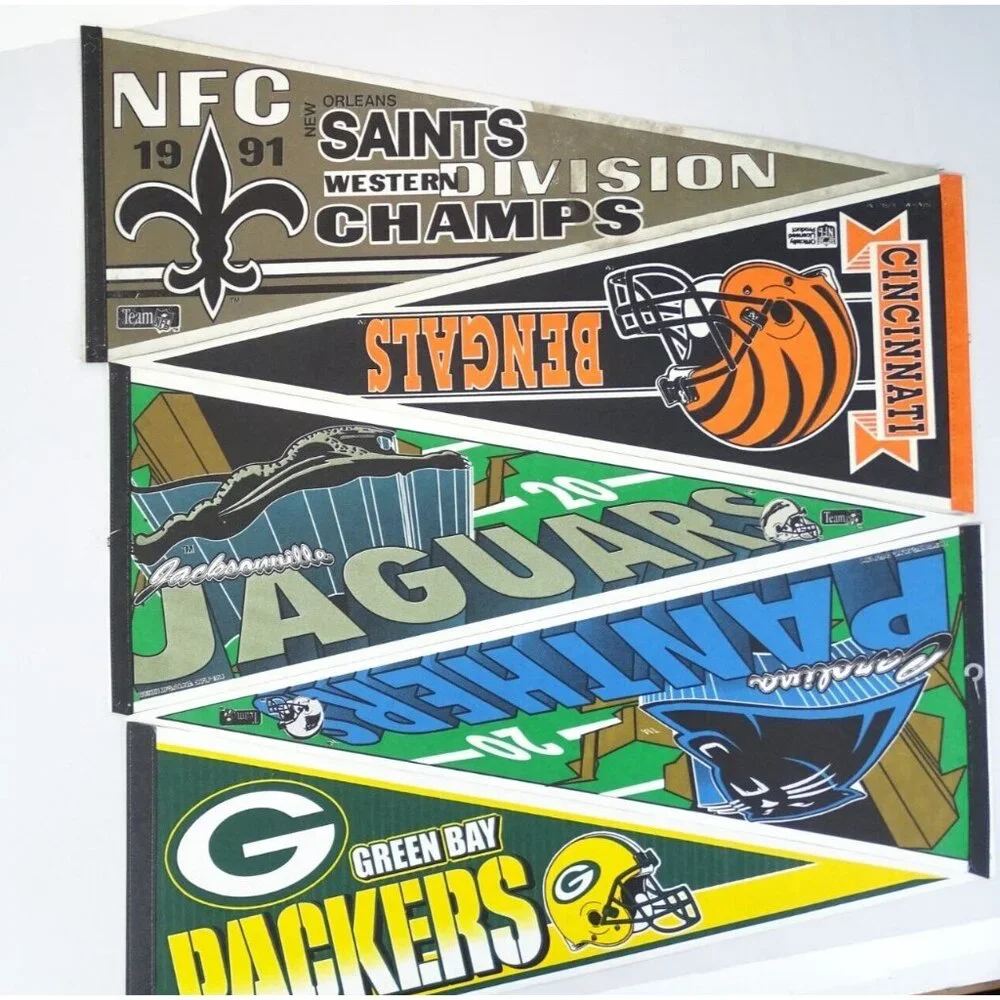 Lot of 5 1990's NFL Football Pennants Packers Panthers Jaguars Bengals‎ Saints